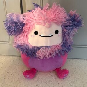 ⭐️ Squishmallow 8” Bigfoot Woxie
